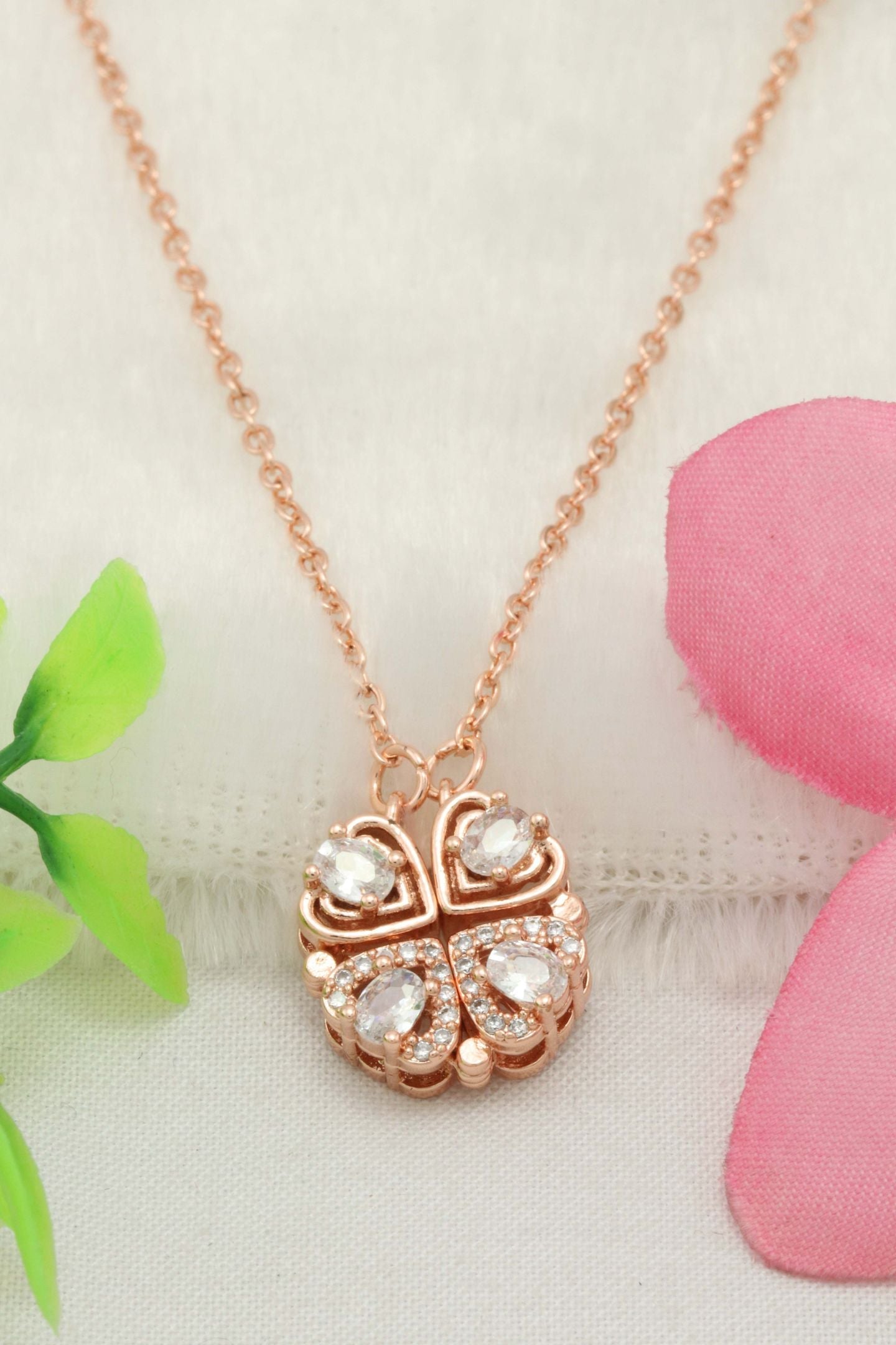 Rose Gold Magnetic Heart Floral Pendant Necklace