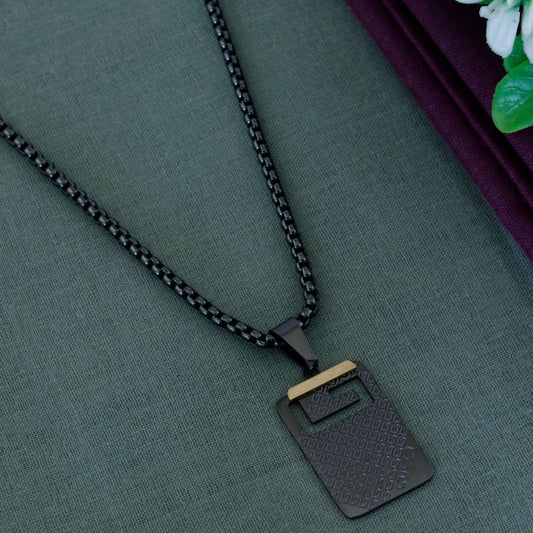 Designer Pattern Black Pendant Chain