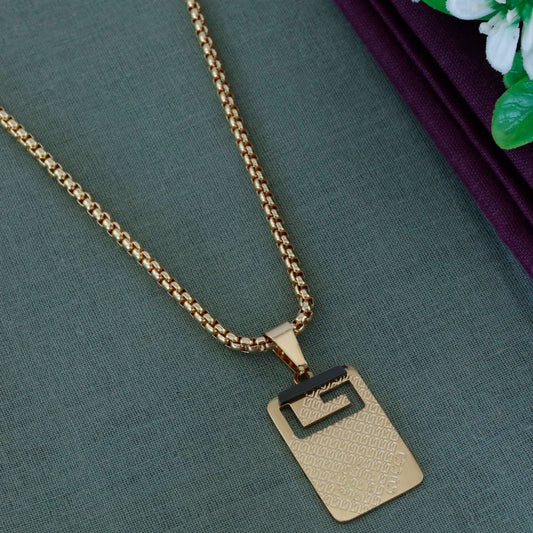 Designer Pattern Gold Pendant Chain