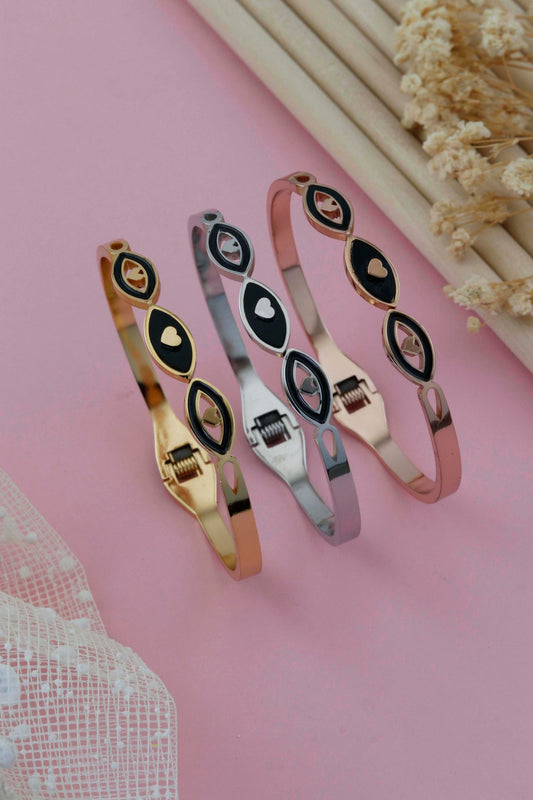 Classic Heart & Eye Statement Bracelet