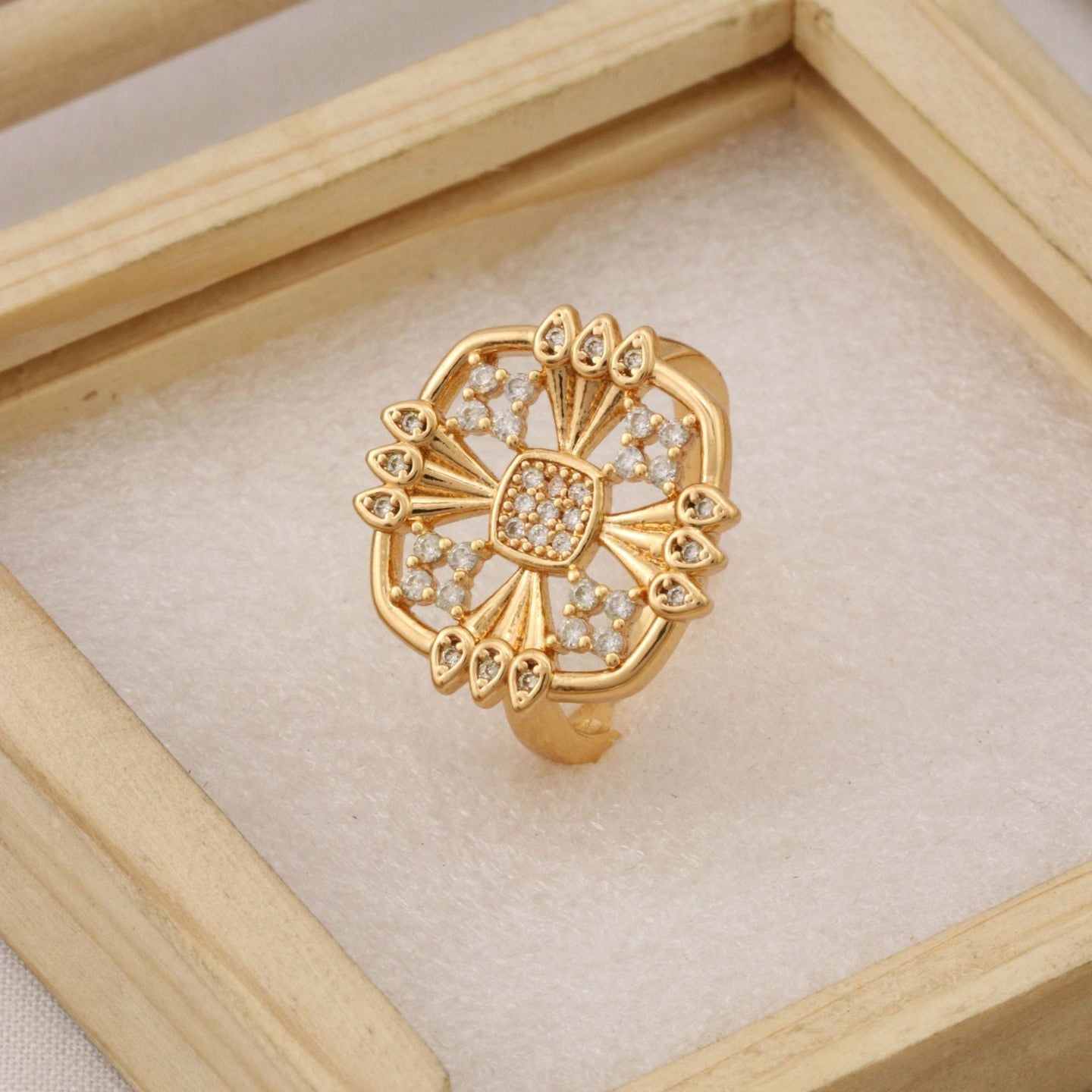 Women’s Gold-Plated Designer Ring