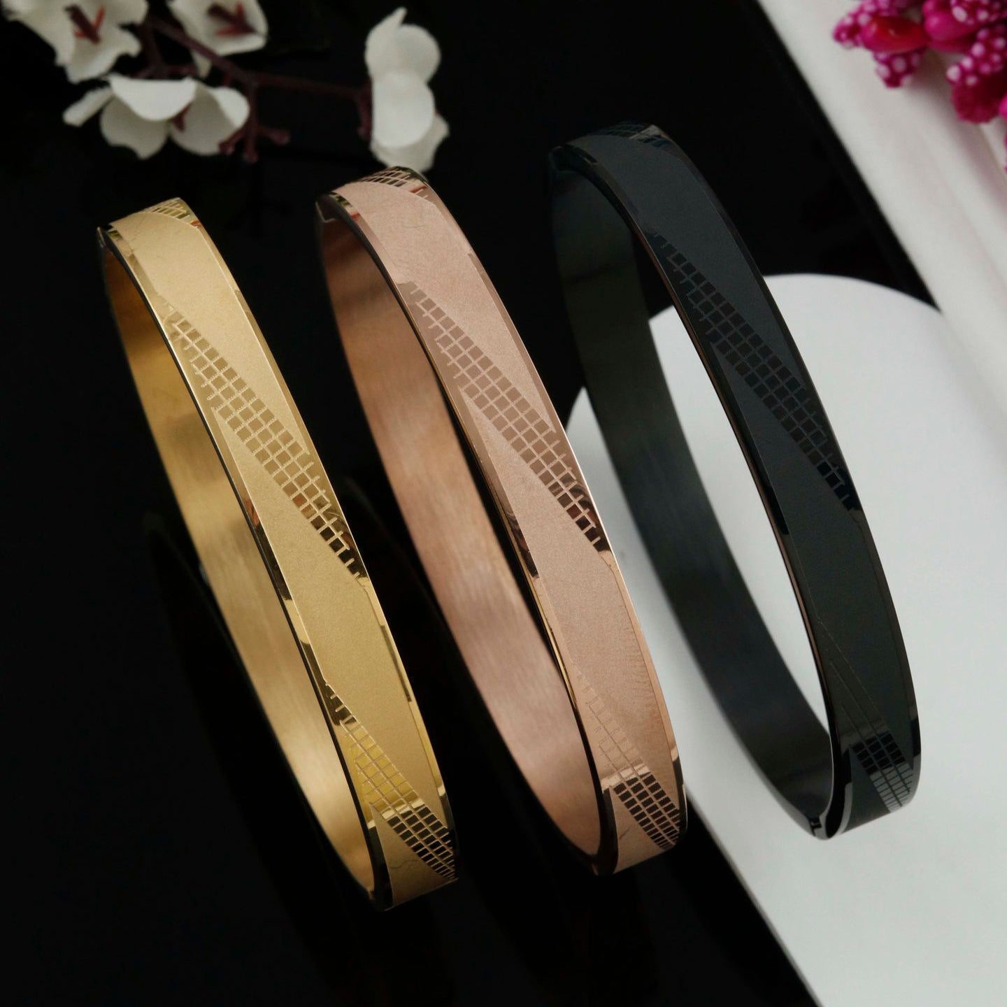 Geometric Design Stainless Steel Kada