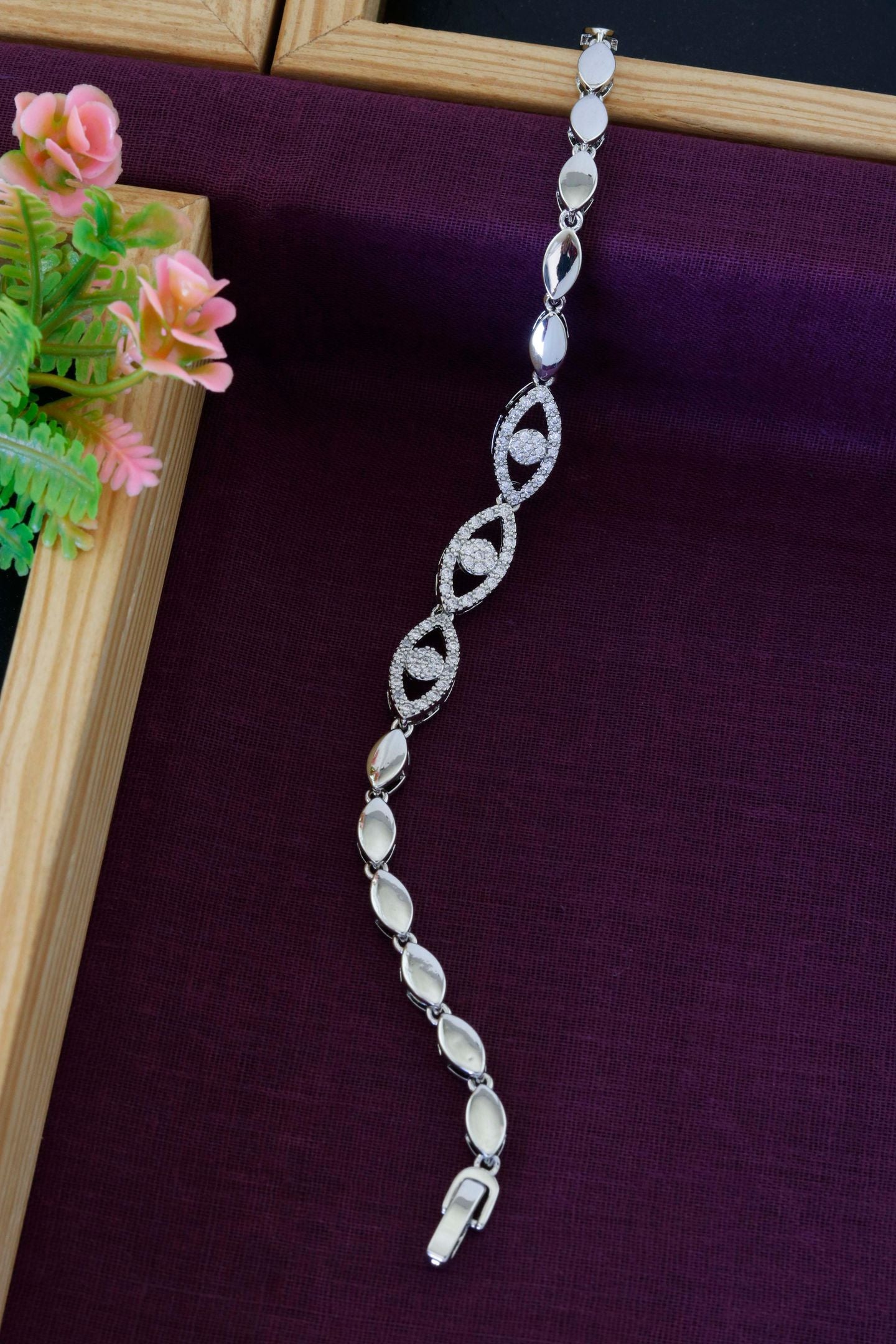 Classic Crystal Link Bracelet